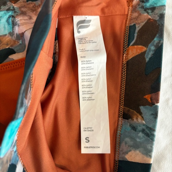 Fabletics Midi Zip Swim Top & High Waisted Swim Short size S NWOT - Picture 12 of 13